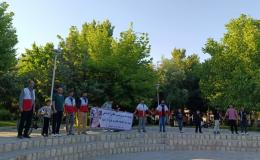 زنجیره انسانی &laquo;نه به اعتیاد&raquo; در فارسان؛ حرکتی خودجوش برای جامعه&zwnj;ای سالم
