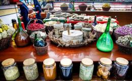 ورود عطاری&zwnj;ها به حوزه داروهای غیرمجاز و توزیع مواد مخدر/ پلمب عطاری&zwnj;های متخلف در کردستان