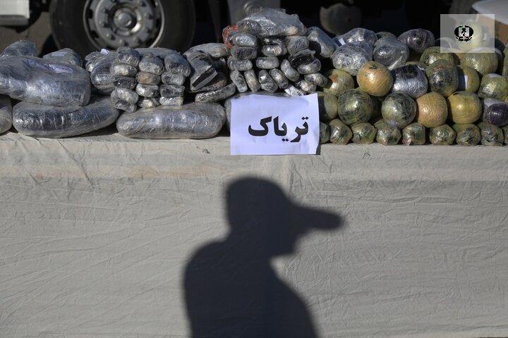 کشف ۹ کیلوگرم تریاک از موتورسیکلت در جاده&zwnj;های فرعی رودان به سمت فاریاب