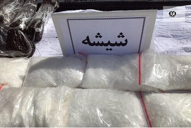 کشف بیش از نیم تن مخدر شیشه توسط مرزداران شمال سیستان و بلوچستان