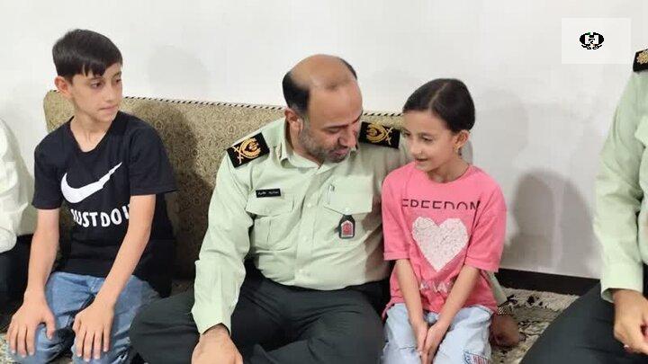 فرمانده انتظامی لرستان با خانواده شهید &laquo;جمشیدی پور&raquo; دیدار کرد