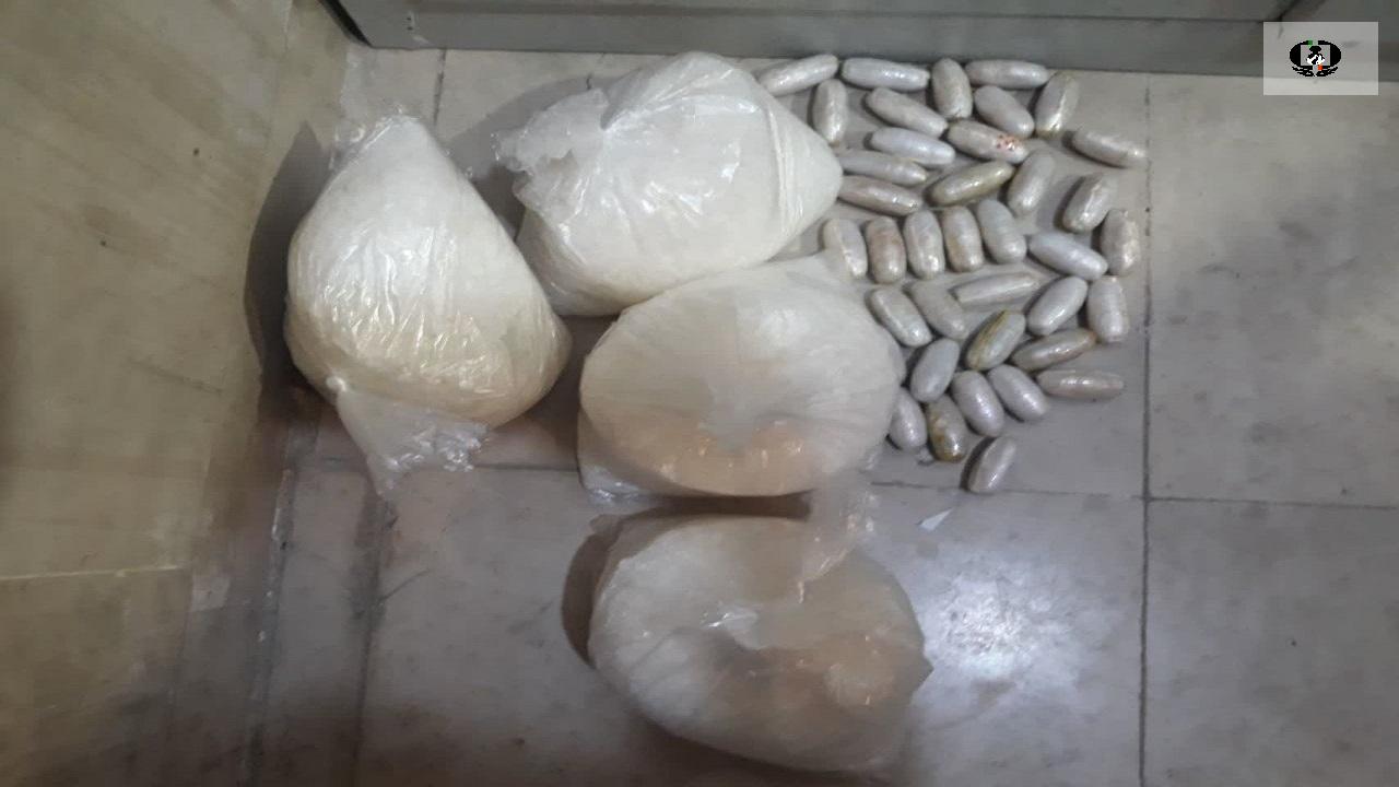 دستگیری دو توزیع کننده شیشه و هروئین در قم
