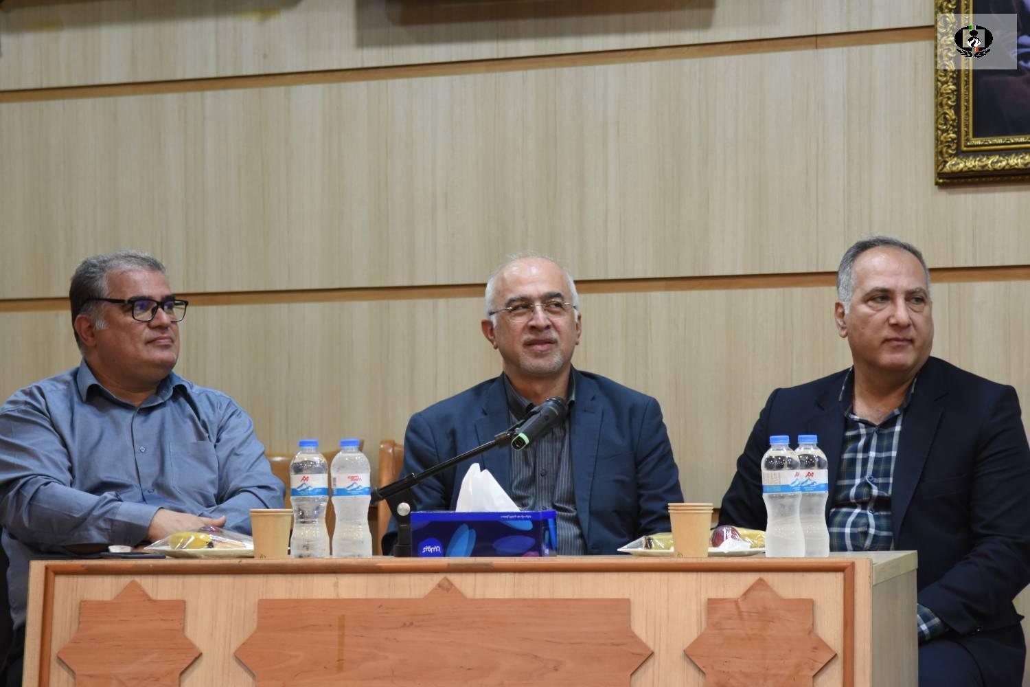 نقش خانواده در پیشگیری از اعتیاد با تأکید بر شیوه&zwnj;های تربیتی مؤثر و مهارت&zwnj;های گفت&zwnj;وگو با نوجوانان و جوانان