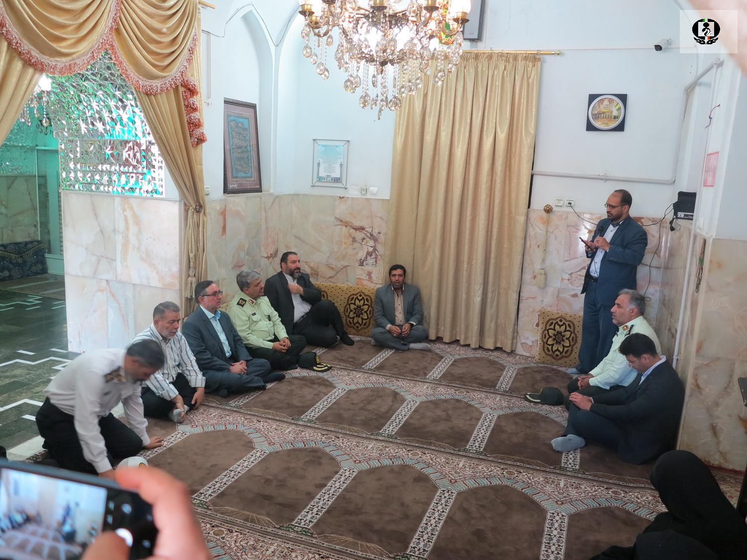 امنیت و آسایش کشور مرهون تلاش&zwnj; شهدا و جان بر کفان انتظامی و نظامی است