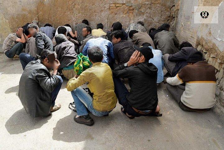 &nbsp;جمع آوری ۴۳ نفر معتاد متجاهر در زابل